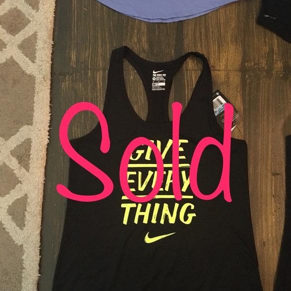 NEW Nike dri-fit/cotton tank tops - Picture 6 of 7